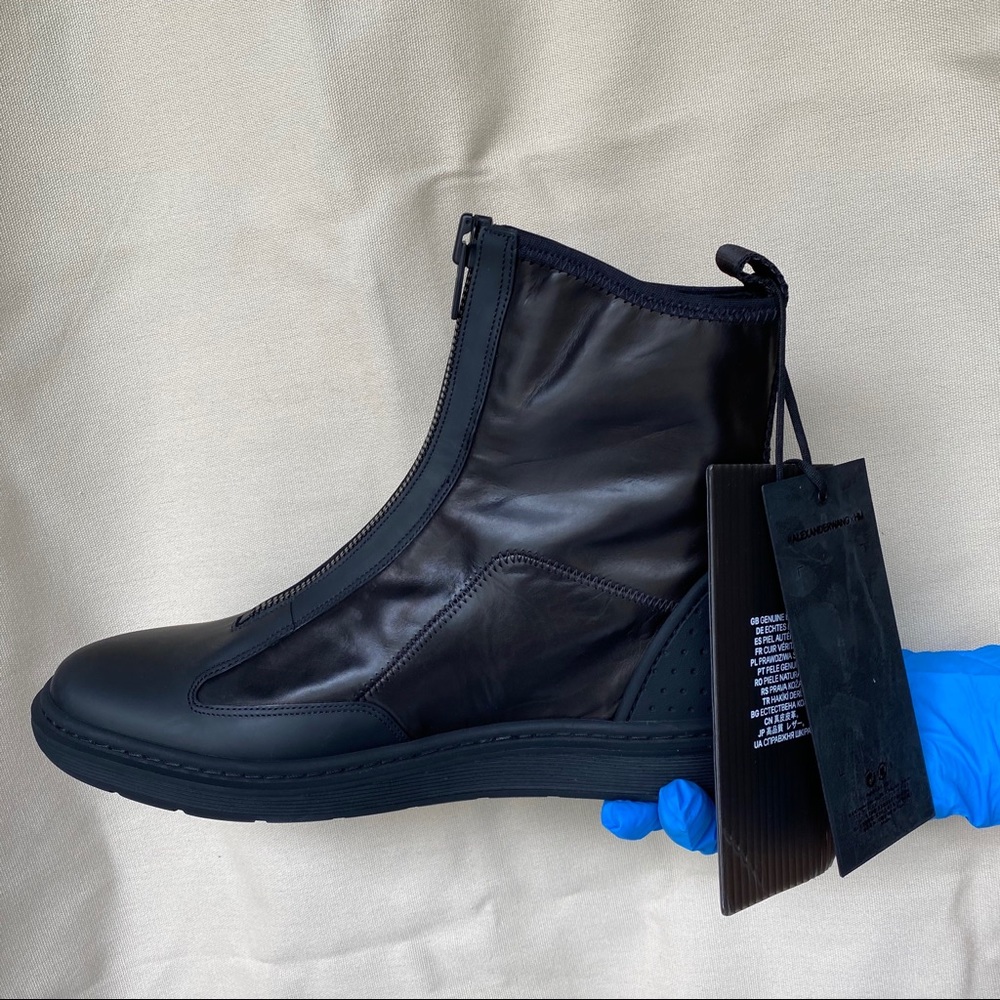 Alexander Wang x H&M limited version scuba boots